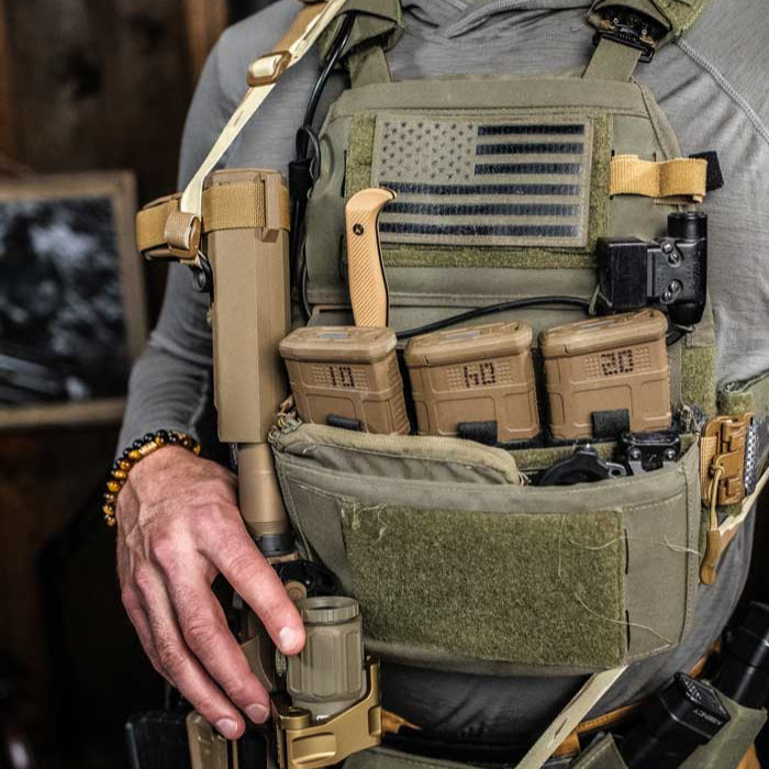 Placard knife mount