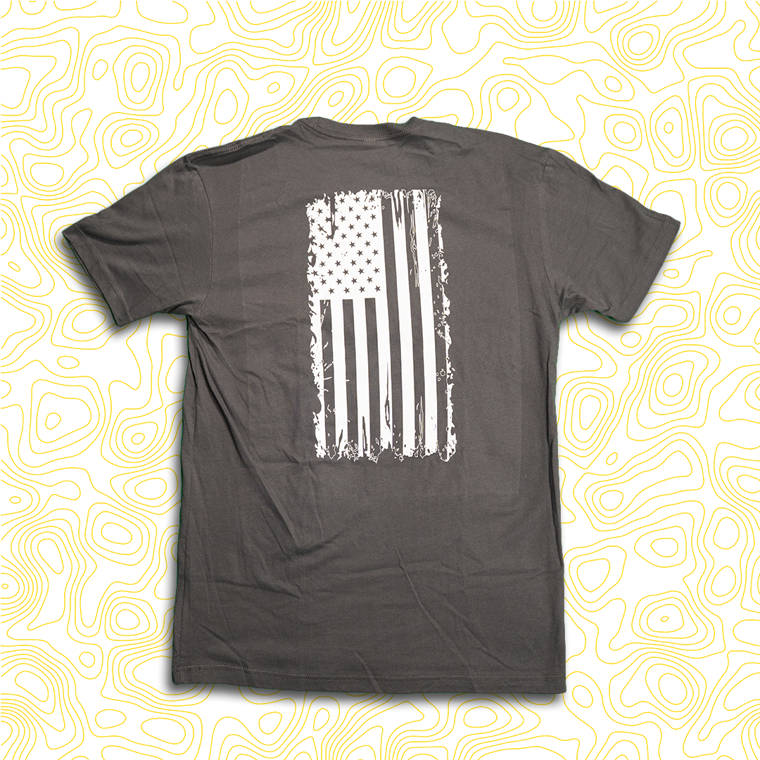 TATTERED FLAG TEE - GRAY