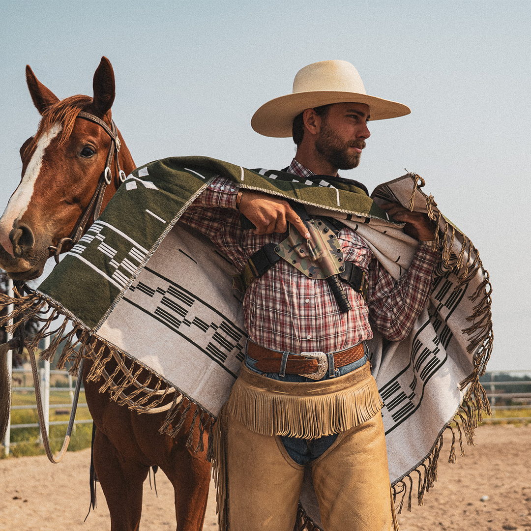Gunslinger Poncho